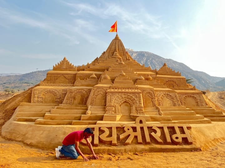 ram mandir made by sand in rajasthan pushkar by artist ajay rawat ann Ram Mandir Inauguration: 1000 टन से ज्यादा रेत और कई घंटों की कड़ी मेहनत, पुष्कर में बालू से बना दिया अनोखा राम मंदिर