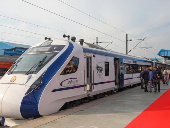 Railway Rules: ट्रेन में शराब पीने या बदसलूकी करने पर कितनी होती है सजा? ये है जुर्माने का प्रावधान Railway Rules: ट्रेन में शराब पीने या बदसलूकी करने पर कितनी होती है सजा? ये है जुर्माने का प्रावधान