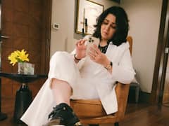 నీ హగ్, నీ లవ్ మిస్ అవుతున్నా, మళ్లీ లైఫ్‌లోకి రమ్మంటూ ఛార్మి ఎమోషనల్ పోస్ట్