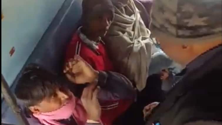 Ticket Checker Slaps Man Onboard Barauni Lucknow Express Suspended Video Goes Viral Ticket Checker Slaps Man Onboard Barauni-Lucknow Express, Suspended After Video Goes Viral