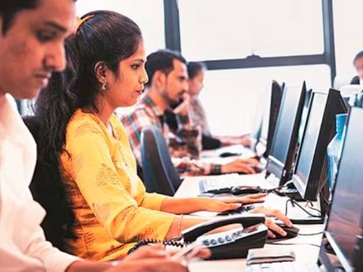 कर्मचारी भविष्य निधि संगठन यानी ईपीएफओ ने हाल ही में एक नोटिफिकेशन जारी किया है. जिसमें उन्होंने बताया है कि अब जन्म तिथि के प्रमाण पत्र के लिए आधार कार्ड मान्य नहीं होगा.