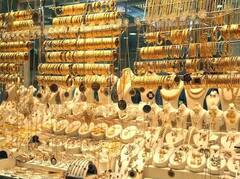 Gold Reserve: ਦੁਨੀਆ ਦੇ ਇਨ੍ਹਾਂ ਦੇਸ਼ਾਂ ਦੇ ਕੋਲ ਪਿਆ ਸਭ ਤੋਂ ਜ਼ਿਆਦਾ ਸੋਨਾ, ਜਾਣੋ ਭਾਰਤ ਦੇ ਕੋਲ ਇੰਨਾ ਭੰਡਾਰ!