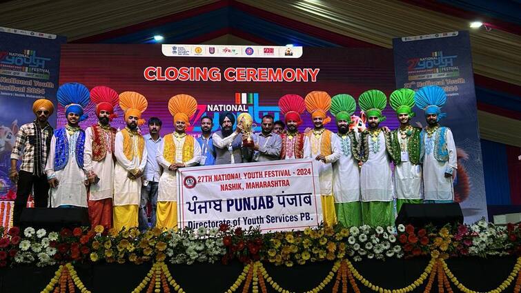 Punjab secures 2nd place in folk song and 3rd place in folk dance in National Youth Festival National Youth Festival: ਲੋਕ ਗੀਤ 'ਚ ਪੰਜਾਬ ਨੇ ਹਾਸਲ ਕੀਤਾ ਦੂਜਾ ਸਥਾਨ, ਦੇਖੋ ਲੋਕ ਨਾਚ 'ਚ ਕਿਹੜੇ ਨੰਬਰ 'ਤੇ ਪਹੁੰਚਿਆ ਸਾਡਾ ਸੂਬਾ 