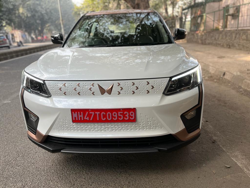 ਕਿਹੋ ਜਿਹੀ ਹੈ ਮਹਿੰਦਰਾ XUV400 Pro EV ... ਇਸ 'ਤੇ ਪੈਸਾ ਖ਼ਰਚ ਕਰਨਾ ਸਹੀ ਜਾਂ ਗ਼ਲਤ ? ਜਾਣੋ ਹਰ ਜਾਣਕਾਰੀ