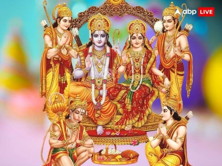 पौराणिक मान्यताओं के अनुसार जब भगवान श्रीराम सवा महीने के थे तब माता कौशल्या उन्हें अपनी गोद में लेकर अपनी कुलदेवी बड़ी देवकाली के मंदिर में दर्शन के लिए आई थीं. उन्होंने बड़ी देवकाली के तीनों रूपों की पूजा-अर्चना की थी. इसलिए यहां प्रभु श्रीराम पालने में विराजमान हैं.