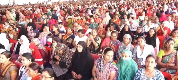 दुपारी 2:45 च्या सुमारास, पंतप्रधान कर्नाटकातील बंगळुरू येथे बोइंग इंडिया अभियांत्रिकी आणि तंत्रज्ञान केंद्राचे उद्घाटन करतील (Photo Credit : facebook/mieknathshinde)