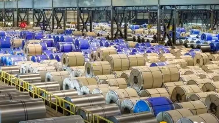 Tata Steel Layoffs: Tata Steel to cut 3000 jobs in Wales Tata Steel Layoffs: ટાટાની આ કંપની કરવા જઇ રહી છે છટણી, ત્રણ હજાર લોકો ગુમાવશે નોકરીઓ