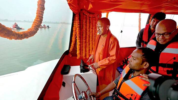 During his visit, the chief minister inaugurated a solar boat service in the Saryu river, attended the Amrit Mahotsav celebrating Shri Rambhadracharya's 75th birthday, and participated in the 1008 Kundiya Hanuman Mahayagya at the event venue. The festivities will continue until January 22. (Image Source: PTI Images)