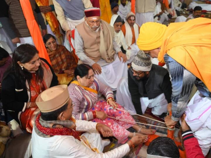 शनिवार (20 जनवरी) को नित्य पूजन, हवन, पारायण आदि कार्य, प्रातः शर्कराधिवास, फलाधिवास, प्रासाद का 81 कलशों में स्थित विविध औषधियुक्त जल से स्नपन, प्रासाद का अधिवासन, पिण्डिका अधिवासन, पुष्पाधिवास, सायंकालिकपूजन और आरती होगी.