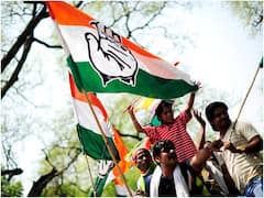 इस्तीफे पर इस्तीफे के बाद गुजरात में घटी कांग्रेस विधायकों की संख्या, अब पार्टी के पास कितने MLA?