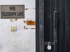 दिल्ली हाई कोर्ट से मिला महुआ मोइत्रा को झटका, टीएमसी नेता को खाली करना पड़ा सरकारी आवास