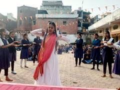 Ram Mandir Opening: राम मंदिर उद्घाटन से पहले जबलपुर हुआ राममय, स्कूलों में दिखाई गई भगवान की लीला, देखें तस्वीरें