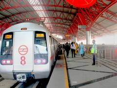 Delhi Metro Ticket: मेट्रो स्टेशन पर लंबी लाइन से मिलेगा छुटकारा, एक मिनट में फोन से ही ऐसे खरीदें टिकट