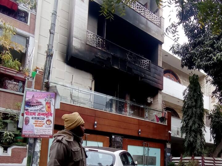 Delhi Fire Accident Pitampura Building fire news 6 people died case registered Delhi Fire Accident: दिल्ली के पीतमपुरा में दर्दनाक हादसा, आग में झुलसने से 6 लोगों की मौत, केस दर्ज