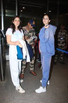 अपनी मॉम भावना पांडे संग एयरपोर्ट पर स्पॉट हुईं Ananya Pandey, नो मेकअप लुक में भी बेहद प्यारी लगीं 'ड्रीम गर्ल 2' एक्ट्रेस, सादगी की तारीफ कर रहे फैंस