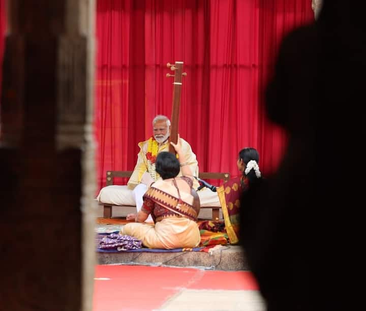 PM Modi also listened to scholars reciting verses from the Kamba Ramayanam (Credit: X/@ANI)