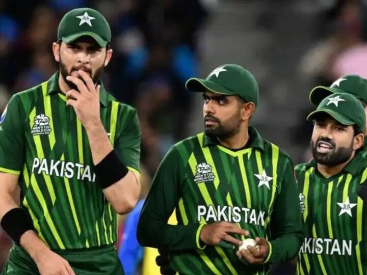 Pakistan cricket team into more trouble after losing against New Zealand in T20 series पाकिस्तान क्रिकेट टीम में बबाल का दौर जारी, एक और दिग्गज खिलाड़ी की टीम से होगी विदाई