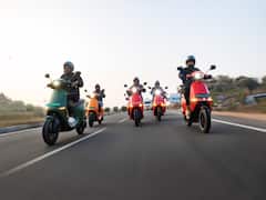 Electric 2 Wheeler: 'नवंबर के सिकंदर' रहे दिसंबर में बिकने वाले ये इलेक्ट्रिक टू व्हीलर, तस्वीरें यहां देख लीजिये