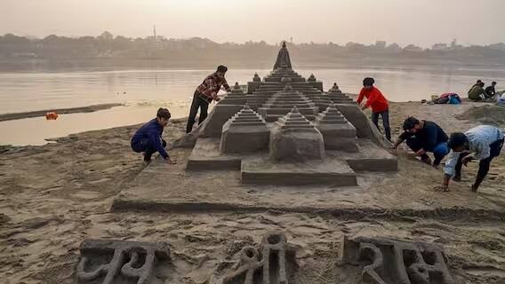 આશિષના મતે રામ મંદિરની કન્સ્ટ્રક્શન ટેક્નોલોજી અને એન્જિનિયરિંગ સચોટ છે. બાહ્ય તાપમાનની અસર ઘટાડવા માટે, ફાઉન્ડેશનમાં સ્વ-કોમ્પેક્ટ કોંક્રિટનો ઉપયોગ કરવામાં આવ્યો છે. રામ મંદિરની ડિઝાઇન 6.5ની તીવ્રતાના ભૂકંપનો સામનો કરવા સક્ષમ છે.