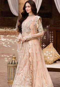 Sana Javed Photo: સુંદરતામાં બોલિવૂડની અભિનેત્રીઓને ટક્કર આપે છે શોએબ મલિકની પત્ની સના જાવેદ, જુઓ તસવીરો