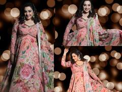 Meena Photos : தேவதை நடனமாடுவதை பார்த்து இருக்கீங்களா? இதோ மீனாவின் லேட்டஸ்ட் டான்ஸ் கிளிக்ஸ்!