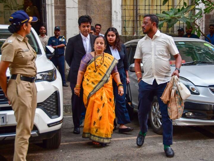 Covid Body Bag Purchase Scam BMC ED summons former Mumbai Mayor Kishori Pednekar on January 25  Covid Body Bag Scam: उद्धव गुट की नेता पेडणेकर की बढ़ सकती है मुश्किलें, ED ने इस मामले में पूछताछ के लिए किया तलब