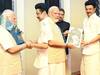 CM Stalin & PM Modi : பேரன்பை பரிமாறி கொண்ட பிரதமர் மோடி மற்றும் முதல்வர் ஸ்டாலின்..!