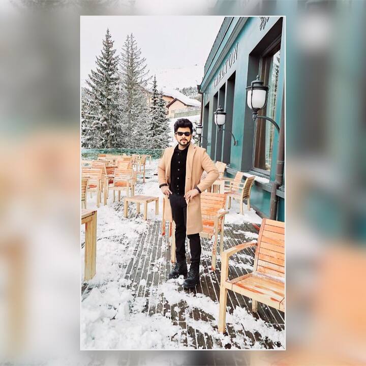 இந்நிலையில், பனிமூட்டத்தில் எடுக்கப்பட்ட புகைப்படங்களை இன்ஸ்டா, ட்விட்டரில் பதிவிட்டுள்ளார்.