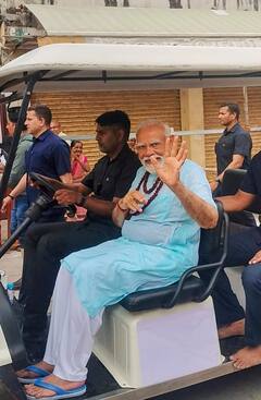 PM Modi in Rameshwaram : ராமேஸ்வரத்தில் சுவாமி தரிசனம் செய்த பிரதமர் மோடி..!