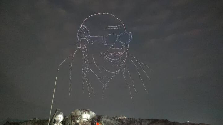 நாளை இந்த மாநாட்டில் கட்சி நிர்வாகிகளும் தொண்டர்களும் கலந்து கொள்ள உள்ளனர்.