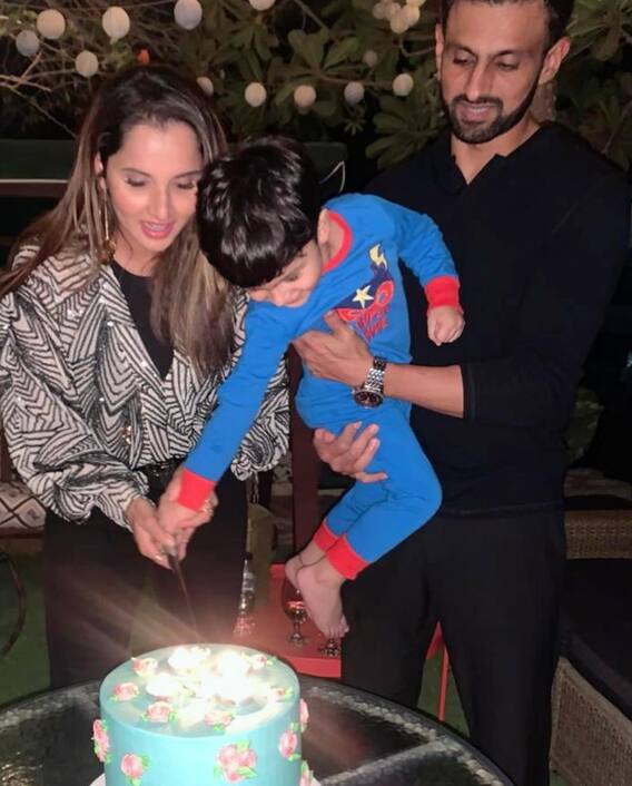 কঠিন সময়ে পুত্র ইজহানকে আঁকড়ে ধরছেন সানিয়া