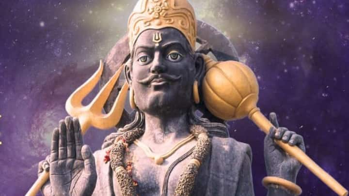 শনি ২০২৪ সালে মকর রাশির জাতকদের পক্ষে থাকবেন। সাড়ি সাতির প্রভাব কম হবে। আপনার কর্মজীবনে চলমান সমস্যা থেকে মুক্তি পাবেন। আপনি কিছু দুর্দান্ত সাফল্য অর্জন করবেন। এই রাশির জাতকরা ভাগ্যের পূর্ণ সমর্থন পাবেন। আপনার জীবনে সুখ ও সমৃদ্ধি বৃদ্ধি পাবে।