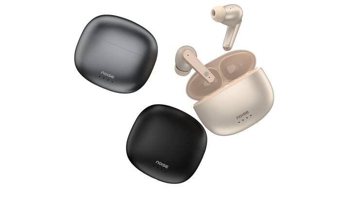 Boult Audio Z40 TWS- এই ইয়ারবাডস অ্যামাজন থেকে ১৩৯৯ টাকায় কেনা যাবে। এই ইয়ারবাডসের দামে রয়েছে ৭২ শতাংশ ছাড়।