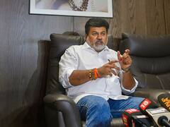 दावोस में फिजूलखर्ची के आरोपों पर शिंदे गुट का पलटवार, उद्धव ठाकरे से बोले- 'सीएम का पद...'