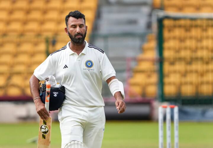 এই তালিকায় পূজারার আগে রয়েছেন রাহুল দ্রাবিড় (২৩,৭৯৪ রান), সচিন তেন্ডুলকর (২৫,৩৯৬ রান) ও সুনীল গাওস্কর (২৫,৮৯৬ রান)।