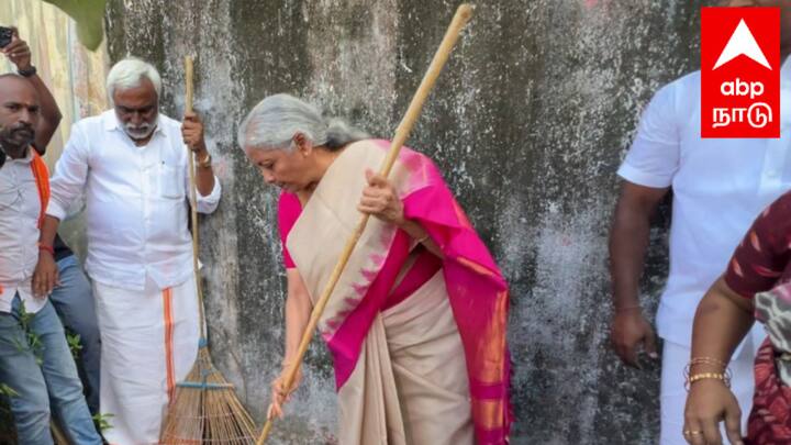Several senior BJP leaders, including Union ministers and Chief ministers of various states, have so far picked up the broom and mop across the country to participate in the cleanliness drive. (Photo: ABP Nadu)