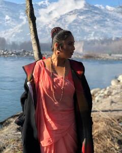 Rani Chatterjee Pics: राम मंदिर के उद्घाटन से पहले ‘सीता’ बनी नजर आईं भोजपुरी क्वीन रानी चटर्जी, तस्वीरें शेयर कर बोलीं – ‘राम आ गए’