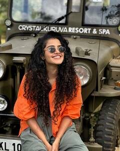 Anupama Parameswaran Photos : ”அழகூரில் பூத்தவளே..” நடிகை அனுபமா பரமேஸ்வரனின் அழகிய புகைப்படங்கள்..!