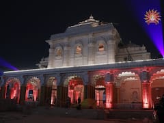 Ram Mandir Inauguration: रात की रौशनी में भव्य दिख रहा राम मंदिर, इस थीम पर हुई सजावट, देखें नई तस्वीरें