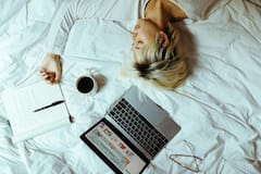 Power Nap Benefits : दिवसात एक 'पॉवर नॅप' आरोग्यासाठी किती महत्वाची आहे? जाणून घ्या!