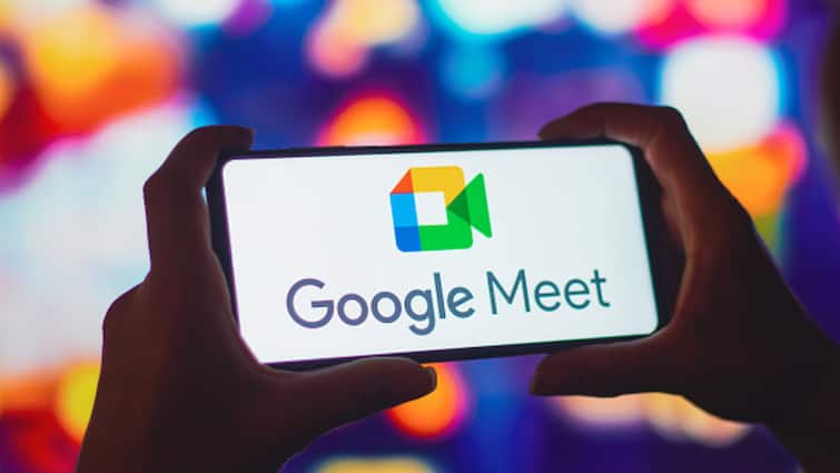 Google Meet Rolls Out 3 Features AI Pair Video Effects With Filters Studio Lighting Improve Sound Quality During Calls Google Meet Rolls Out 3 Features, Know How AI Is Going To Enhance Call Experience