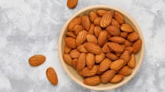 Almond Benefits: महिलाओं को हर रोज क्यों खाना चाहिए बादाम?