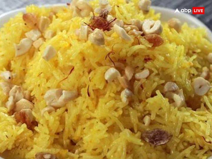 केसर भात - आज प्राण प्रतिष्ठा के शुभ अवसर पर घर में केसर भात का भोग रामलला को लगाएं. मान्यता है राम जी को केसर भात का भोग लगाने से घर में सुख-समृद्धि का वास होता है.