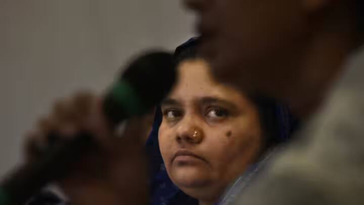 Bilkis Bano Case: All Convicts Surrender In Gujarat After SC Verdict Bilkis Bano Case All Convicts Surrender In Gujarat After SC Verdict Bilkis Bano Case: All Convicts Surrender In Gujarat After SC Verdict