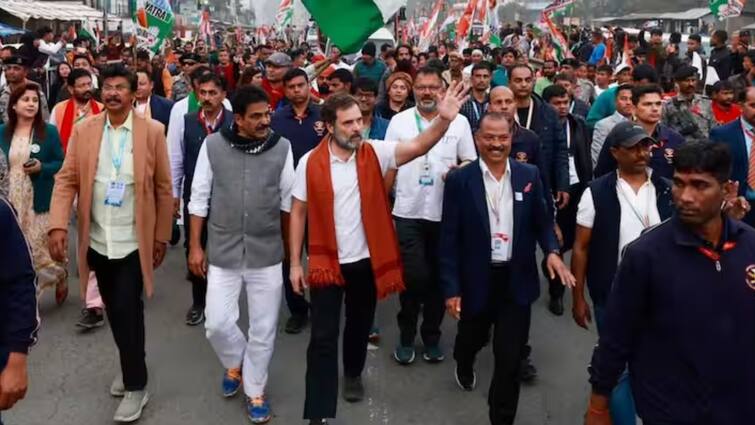 Congress Bharat Jodo Nyay Yatra Crowdfunding offer rahul gandhi signed tshirt and nyay kit is only 670 Rupees Marathi News Congress Crowdfunding: राहुल गांधींची सही असलेला टी-शर्ट, भेटवस्तू 670 रुपयांना मिळणार; न्याय यात्रेसाठी काँग्रेसचं क्राउडफंडिंग