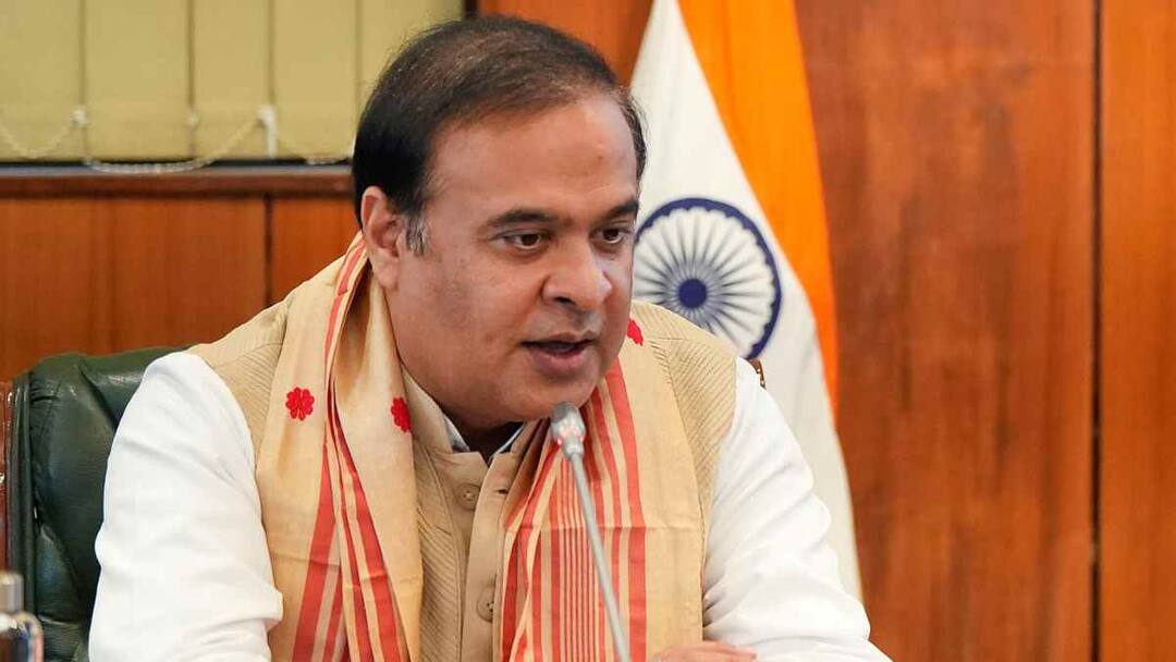 Himanta Biswa Sarma Ravana jibe at Rahul Gandhi on day of Ram Mandir Inauguration राहुल गांधी को मंदिर जाने से रोकने के सवाल पर हिमंत बिस्व सरमा बोले, 'रावण की बात क्यों कर रहे'