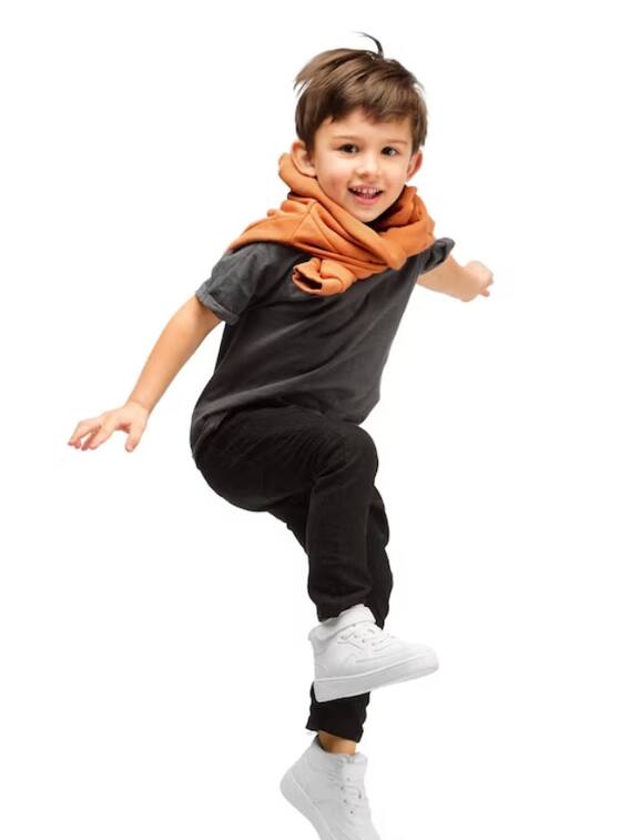 बच्चों का वजन बढ़ाना है तो खाने में खिलाएं ये चीजें