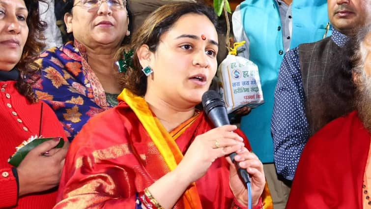 BJP leader Aparna yadav Reaction on puja in Gyanvapi case vyas ji ka tehkhana Gyanvapi Case: ज्ञानवापी में पूजा पर मुलायम सिंह यादव की छोटी बहू का बयान, कहा- '33 साल हिन्दुओं ने अपमान सहा'