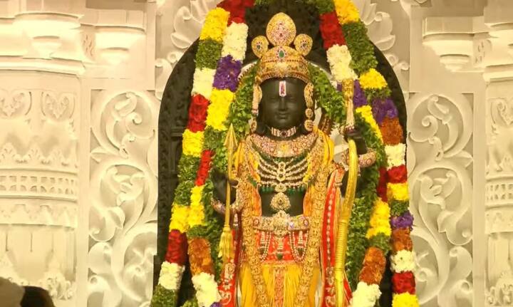 भारताच्या इतिहासामध्ये आजचा दिवस सुवर्ण अक्षरात नोंदवला जाईल, कारण या दिवशी अनेक वर्षांनी रामलल्ला अयोध्येतील त्यांच्या भव्य राम मंदिरात निवास करतील. (Photo Credit : Shri Ram Janmbhoomi Teerth Kshetra)