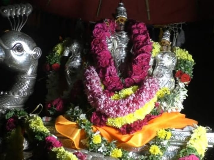 கரூர் ஸ்ரீ விஸ்வகர்மா சித்திவிநாயகர் ஆலய பாலமுருகனுக்கு அபிஷேகம்